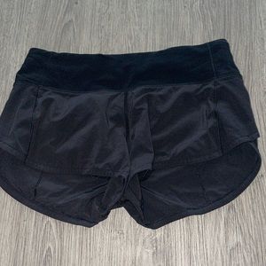 lulu lemon speed up shorts size 2 regular length